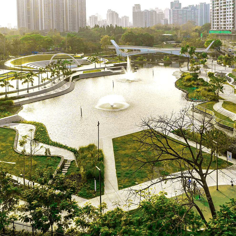 Namo Grand Central Park